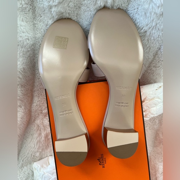 New Hermes Oasis Oran Sandal - Picture 7 of 15